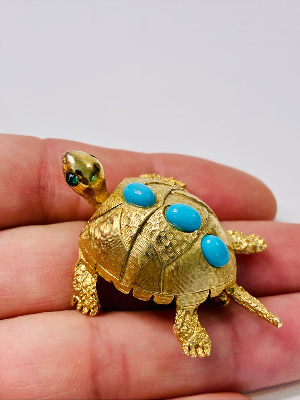 VTG PELL Gold-Tone Turtle Brooch with Turquoise Cabochons and Emerald Eyes EUC